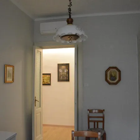Regina 68 Apartament